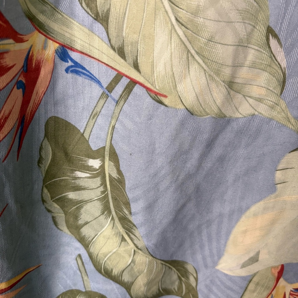 Tommy Bahama Button Shirt Multi Color Floral Bird Of Paradise 100% Silk Large - Picture 6 of 6